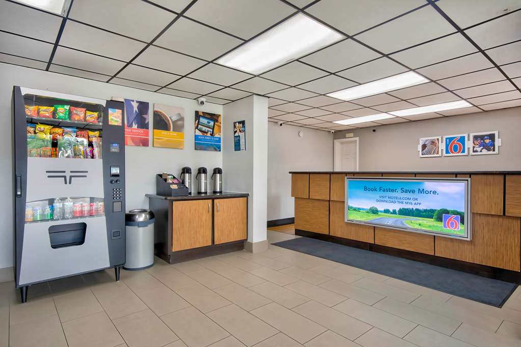 Motel 6 Sulphur LA - photo 23