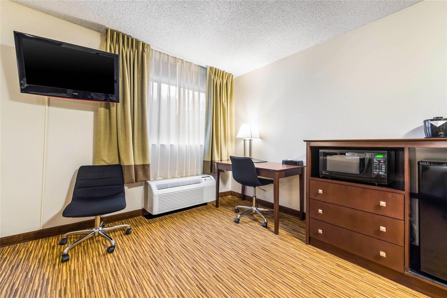 Quality Inn & Suites Lacey Olympia - photo 20
