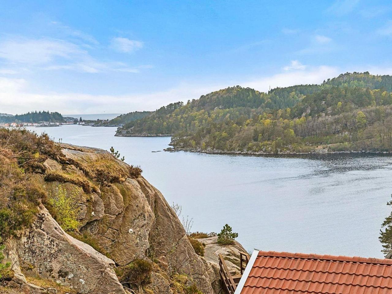 10 person holiday home in Lindesnes By Traum — 4-Star Luxury Hotel in None, Norway