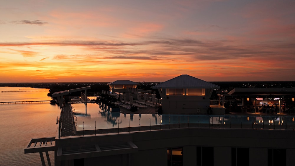 Sunseeker Resort Florida Gulf Coast Curio Collection - photo 32