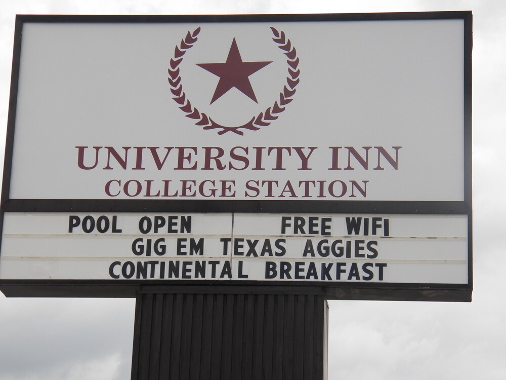 University Inn College Station - photo 24