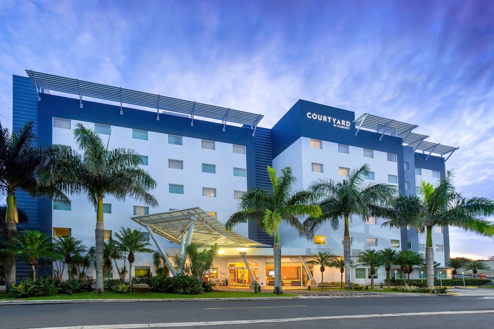 Courtyard by Marriott San Jose Airport Alajuela in Alajuela, Costa Rica
