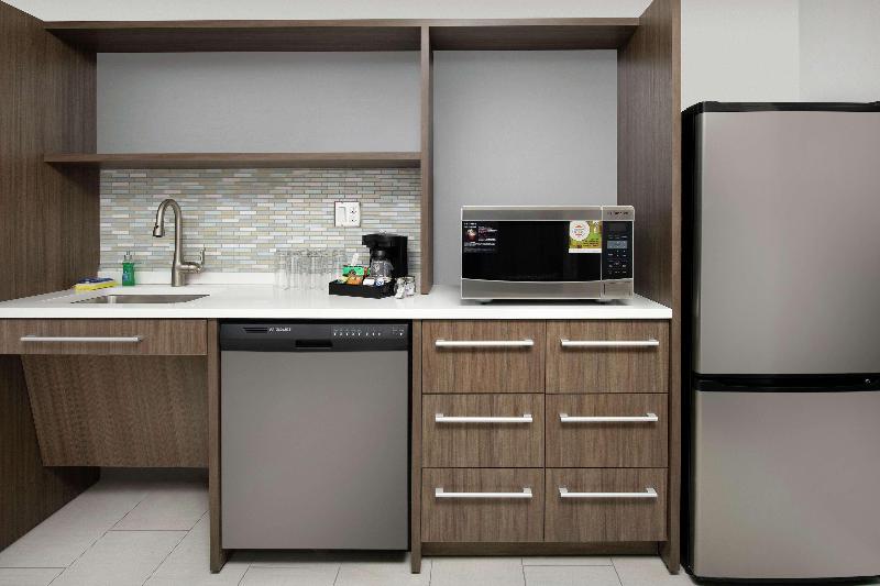 Home2 Suites by Hilton Longmont - photo 60