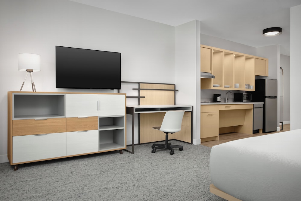 TownePlace Suites by Marriott Jacksonville Mayport - photo 19