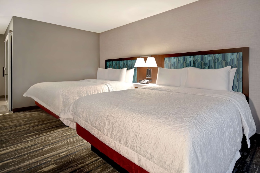Hampton Inn Pleasant View TN - photo 12