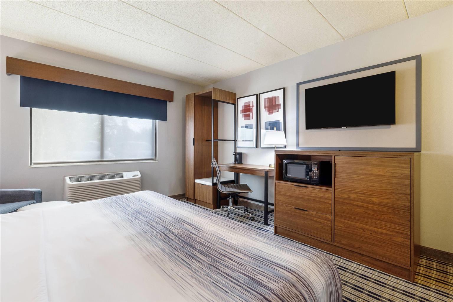 AmericInn by Wyndham Chamberlain Conference Center - photo 23