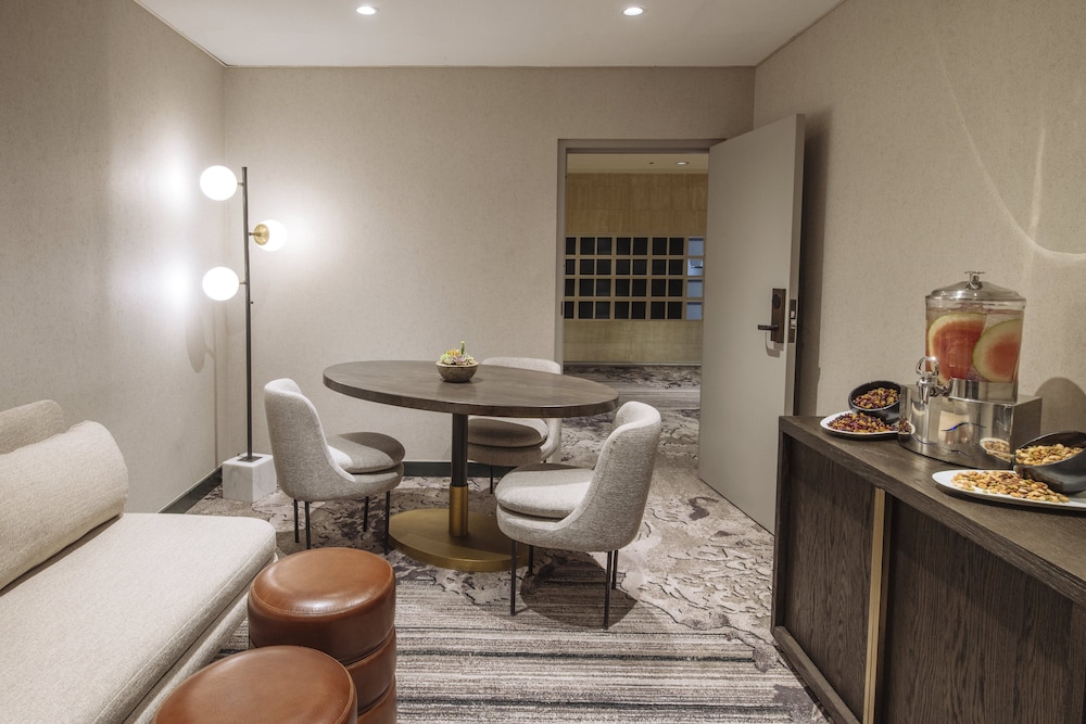 Loews Nashville Hotel at Vanderbilt Plaza - photo 135