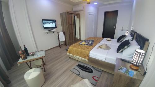 Villa Royal House