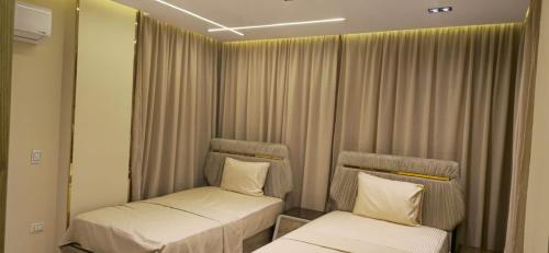 Vip Grand Home Hotel
