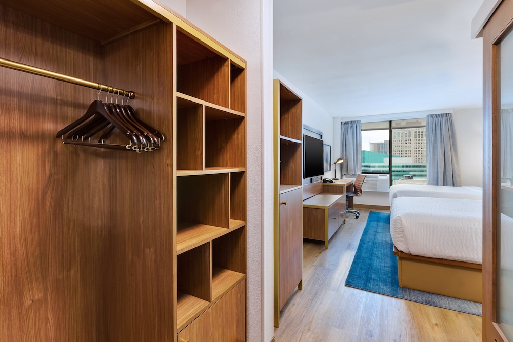 Hotel Indigo Detroit Downtown by IHG - photo 45