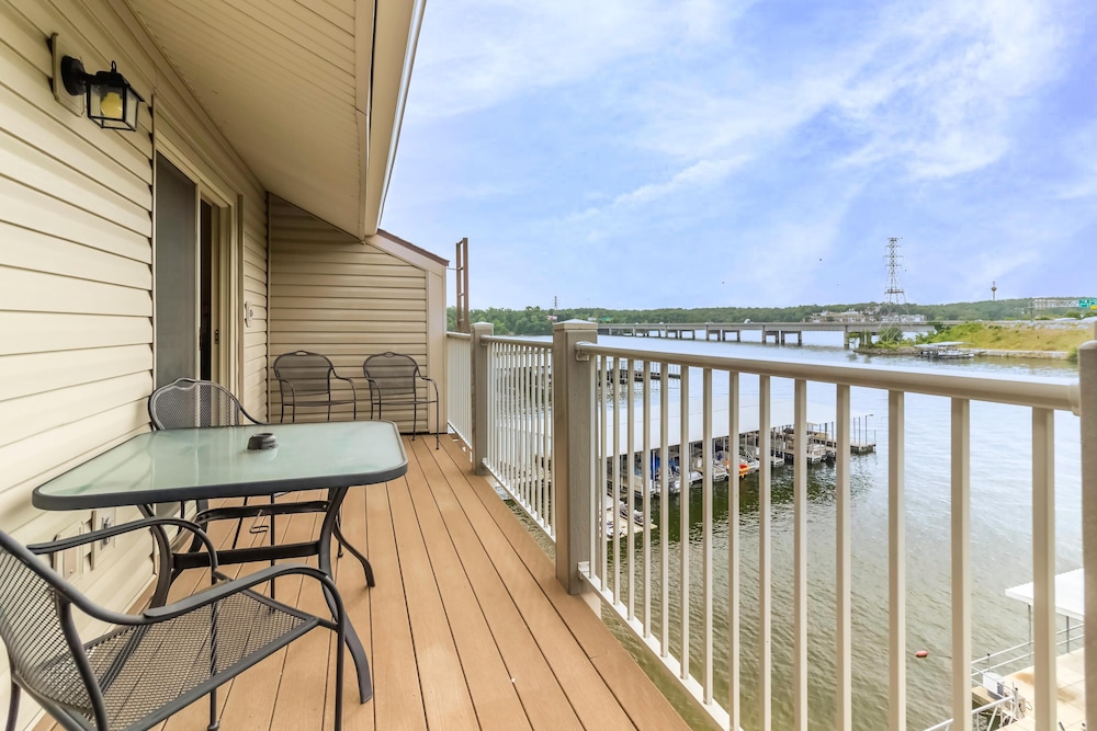 Lakewood Resort by EVRentals - photo 23