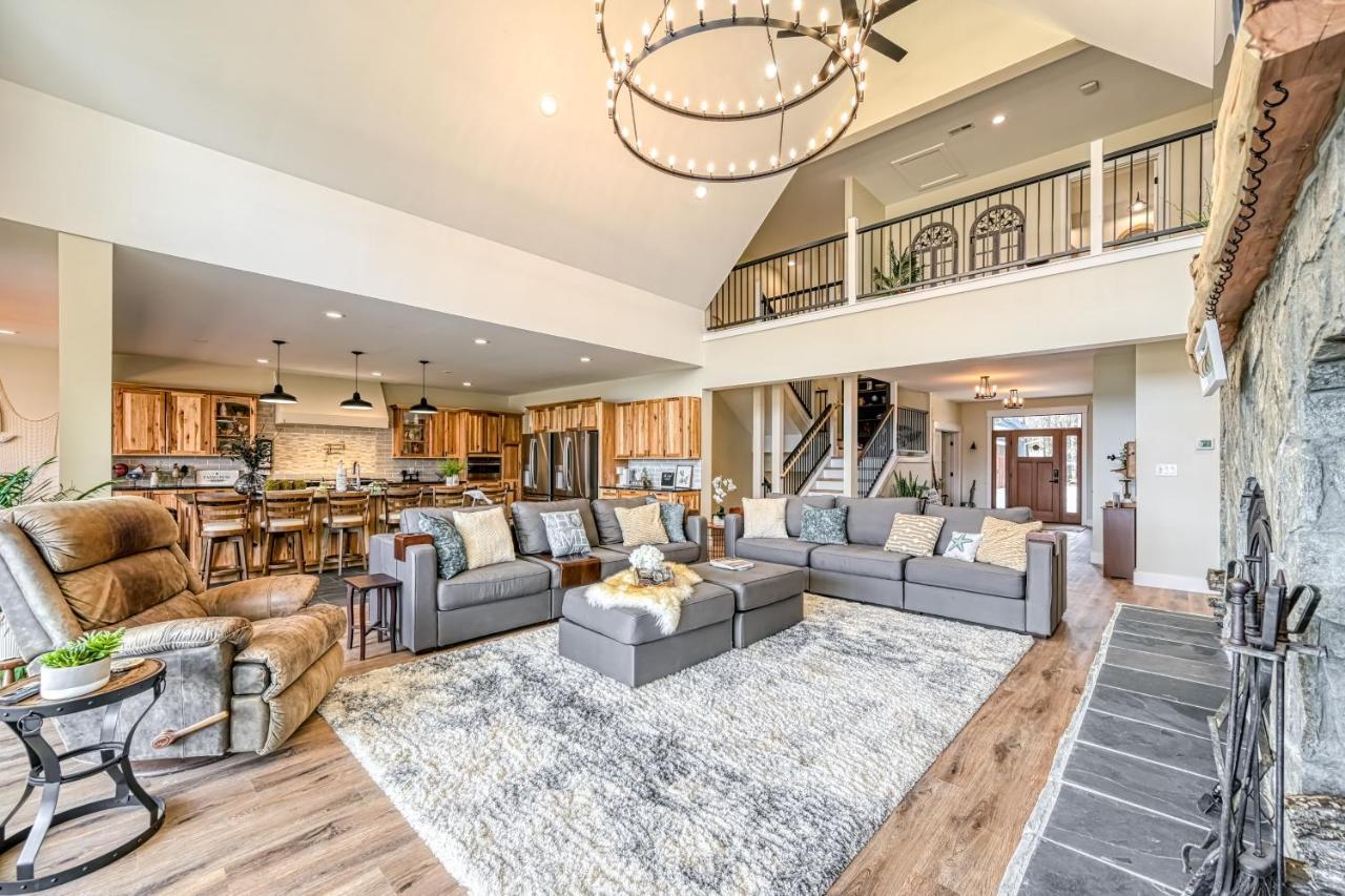 Lazy Lake Escape in Ponte Vedra Beach, United States