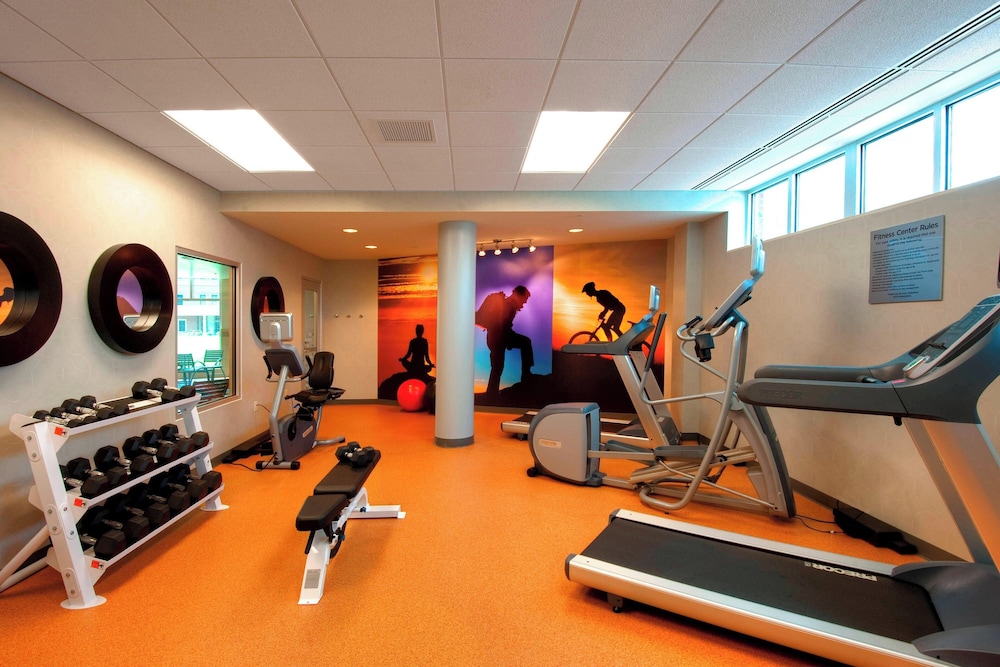 Courtyard by Marriott Keene Downtown - photo 26