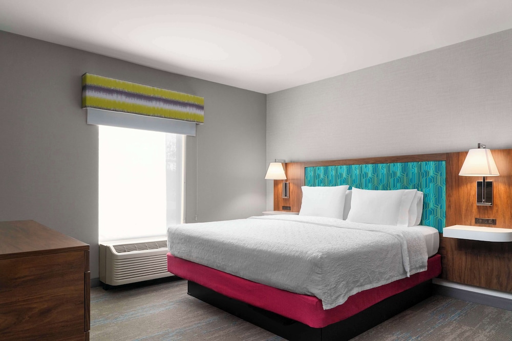 Hampton Inn Chicopee Springfield - photo 5