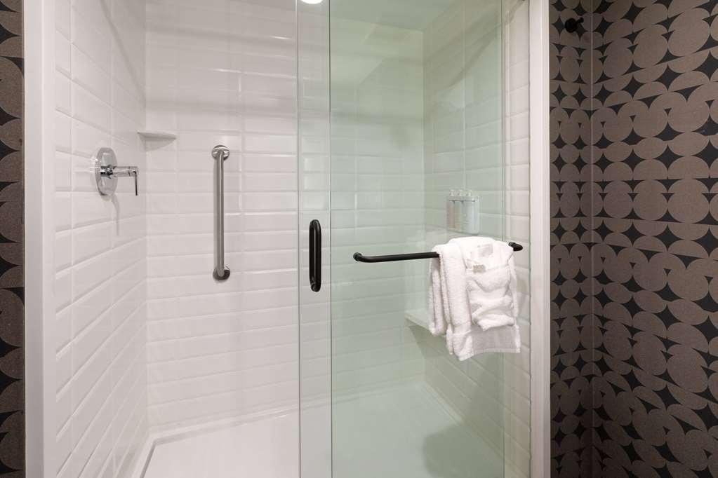 Riverbend Hotel and Suites Trademark Collection by Wyndham - photo 22