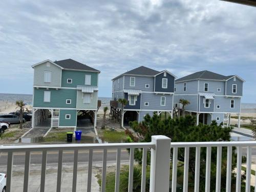49th & Beach - photo 4