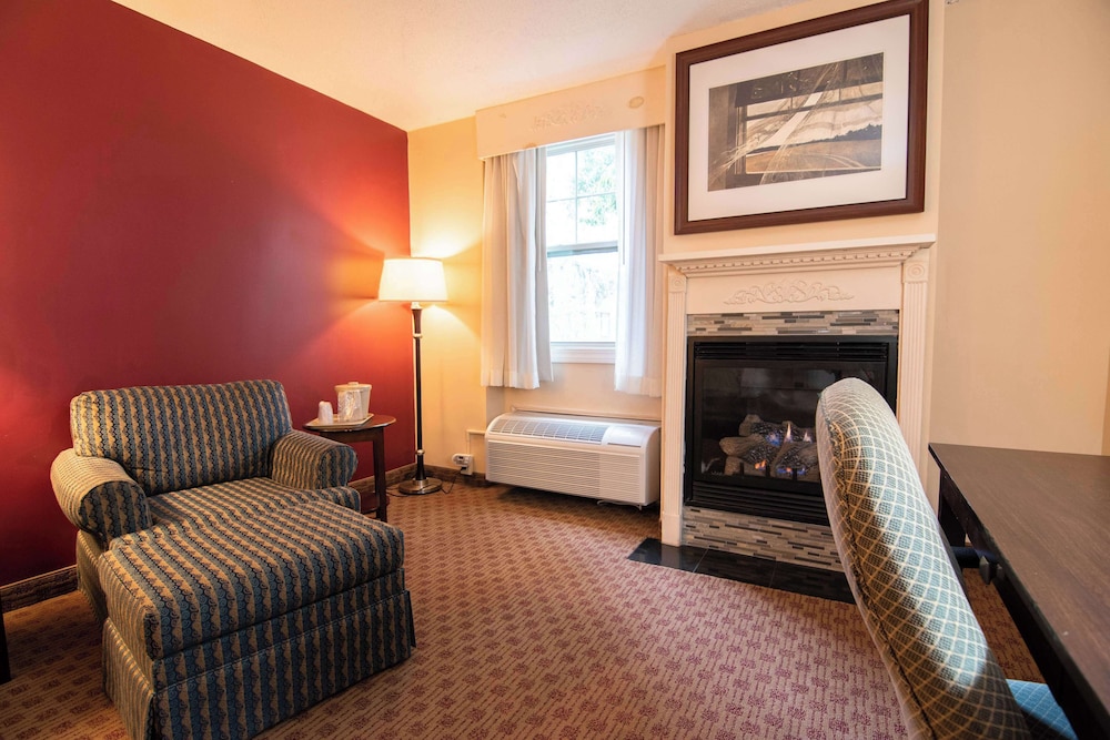 Fireside Inn & Suites Portland - photo 28