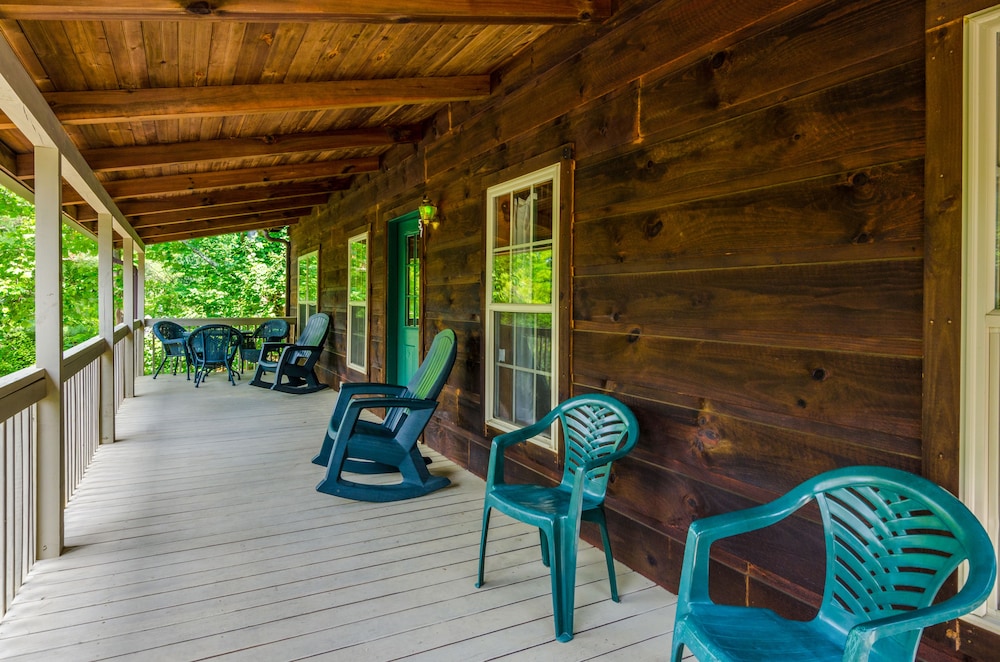 Highland Hills Motel and Cabins A Master Hosts Resort - photo 32