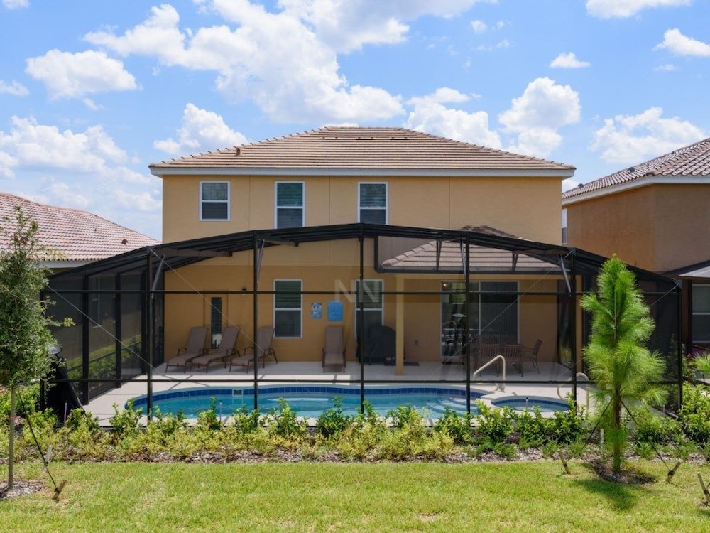 Fv61781 Solterra Resort 5 Bed 4.5 Baths Villa — 4-Star Luxury Hotel in Davenport, United States