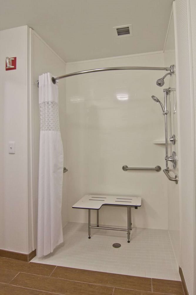 Hampton Inn & Suites Chillicothe - photo 47