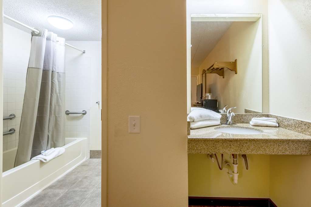 Motel 6 Grove City OH - photo 27