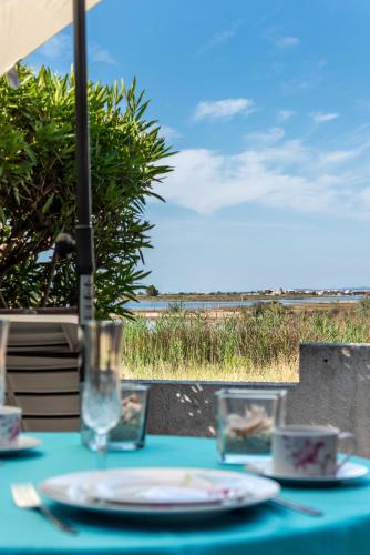 Maisonеtte Arcadia Vue Sur L’etang in Gruissan, France