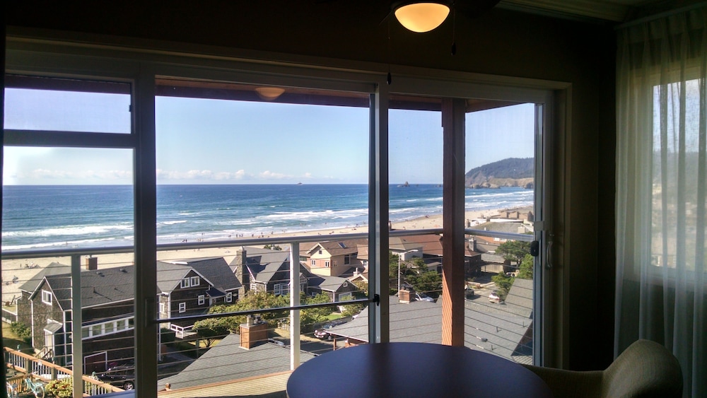 Hallmark Resort Cannon Beach - photo 5