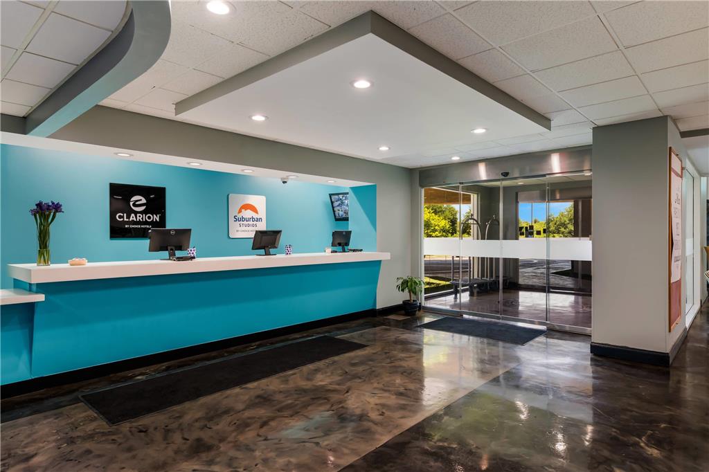 Clarion Hotel San Angelo near Convention Center - photo 6