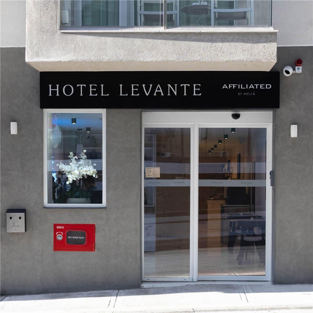 Hotel Levante St. Julian’s Affiliated by Meliá in San Giljan, Malta