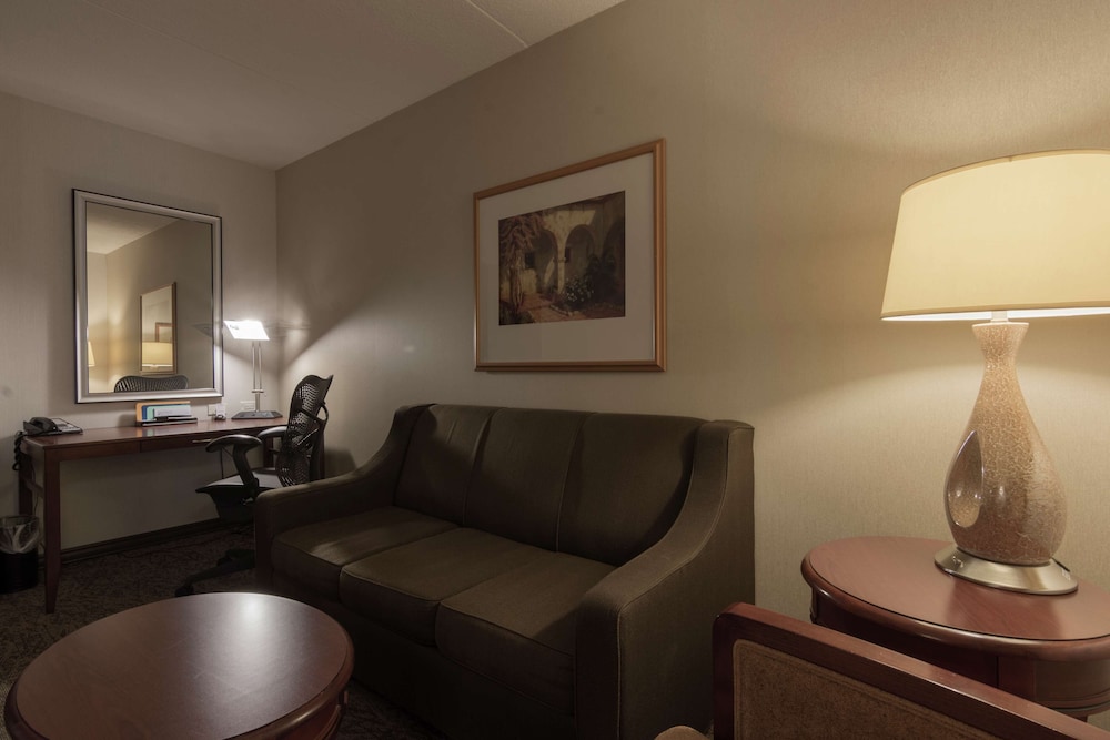 Hilton Garden Inn Bangor - photo 13
