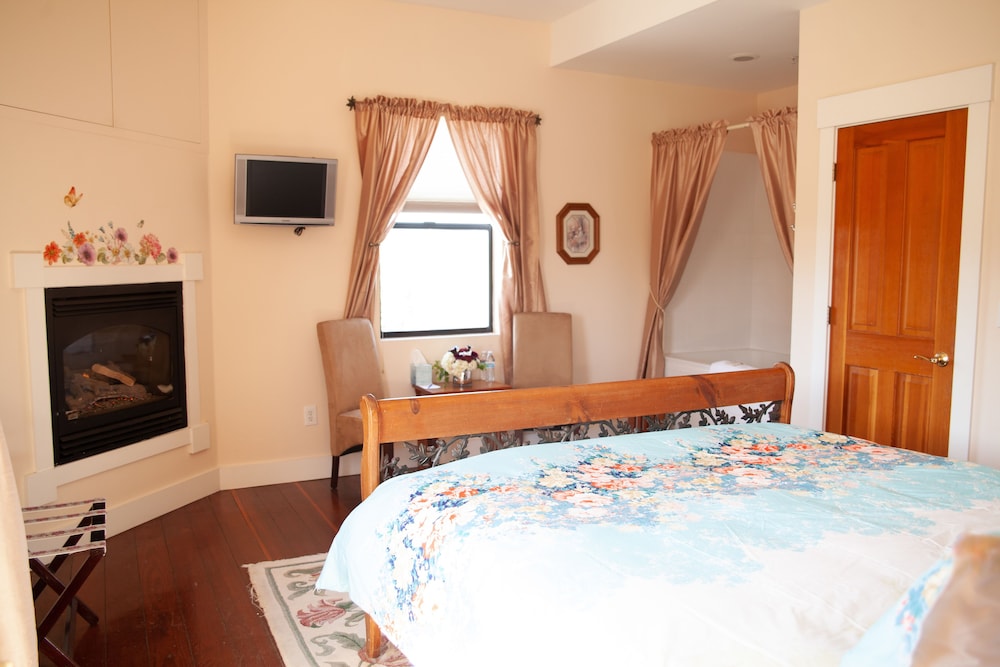 Flora Vista Inn - photo 15