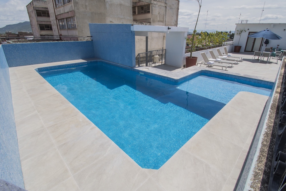 Rooftop pool
