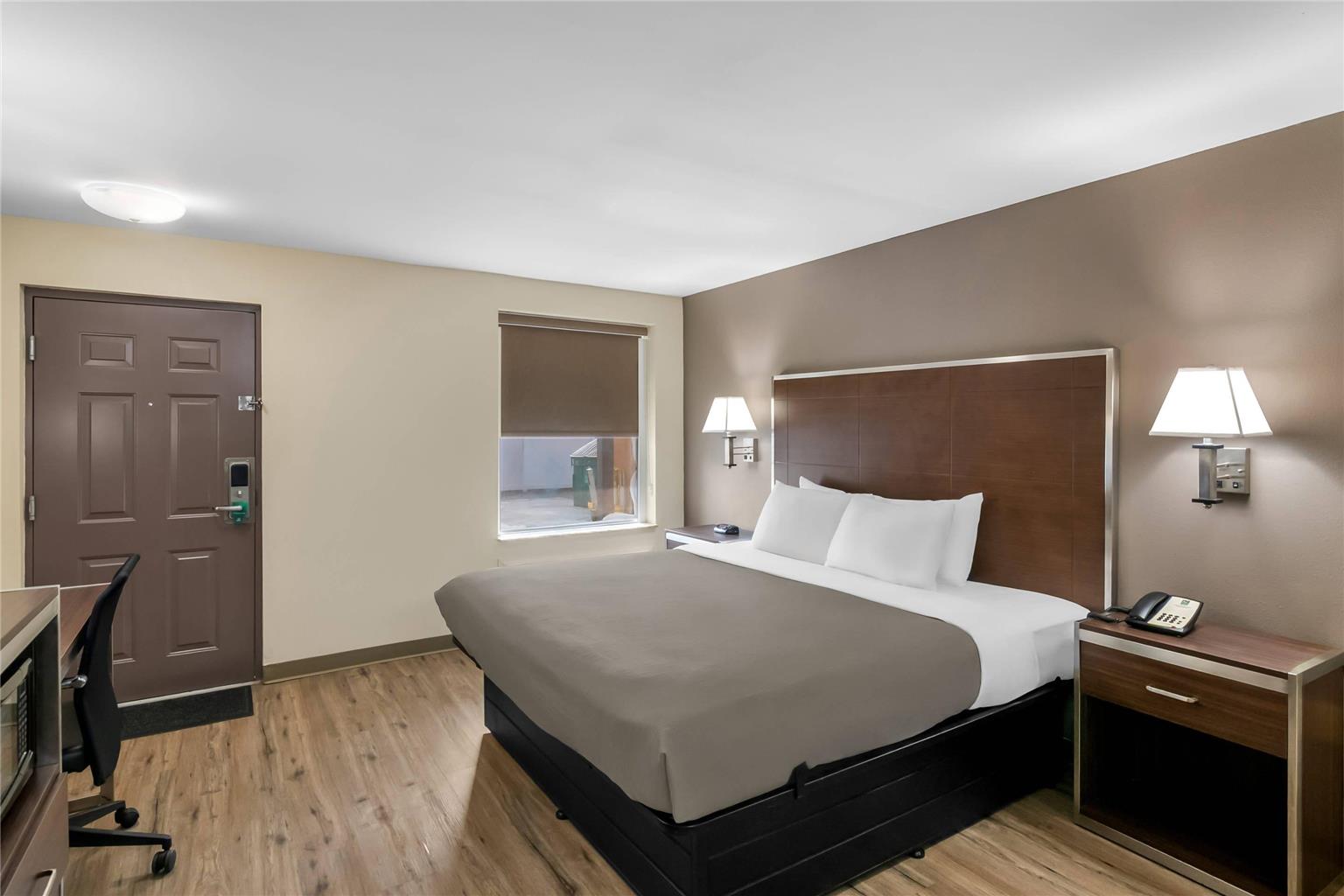 Quality Inn Waterbury East - photo 36