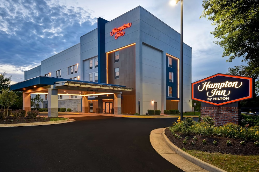 Hampton Inn Potomac Mills Woodbridge - photo 43