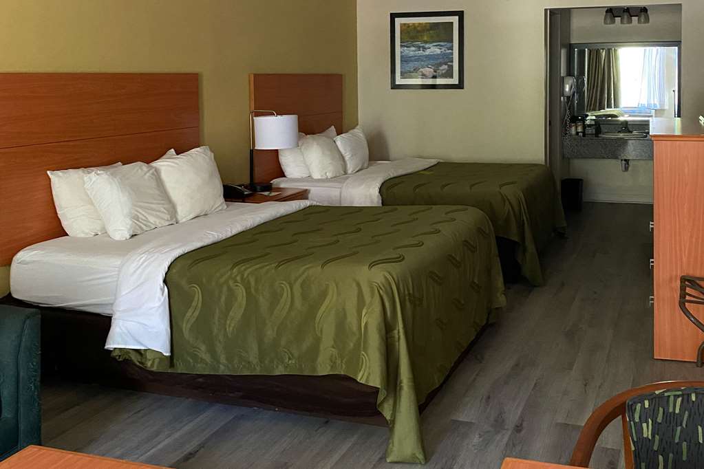 Quality Inn near Manatee Springs State Park - photo 17