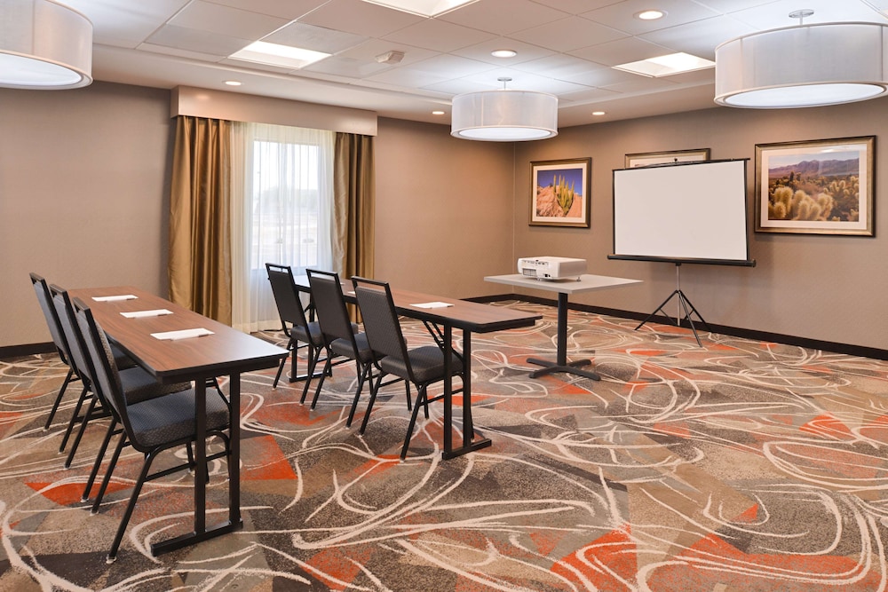 Hampton Inn El Centro - photo 27