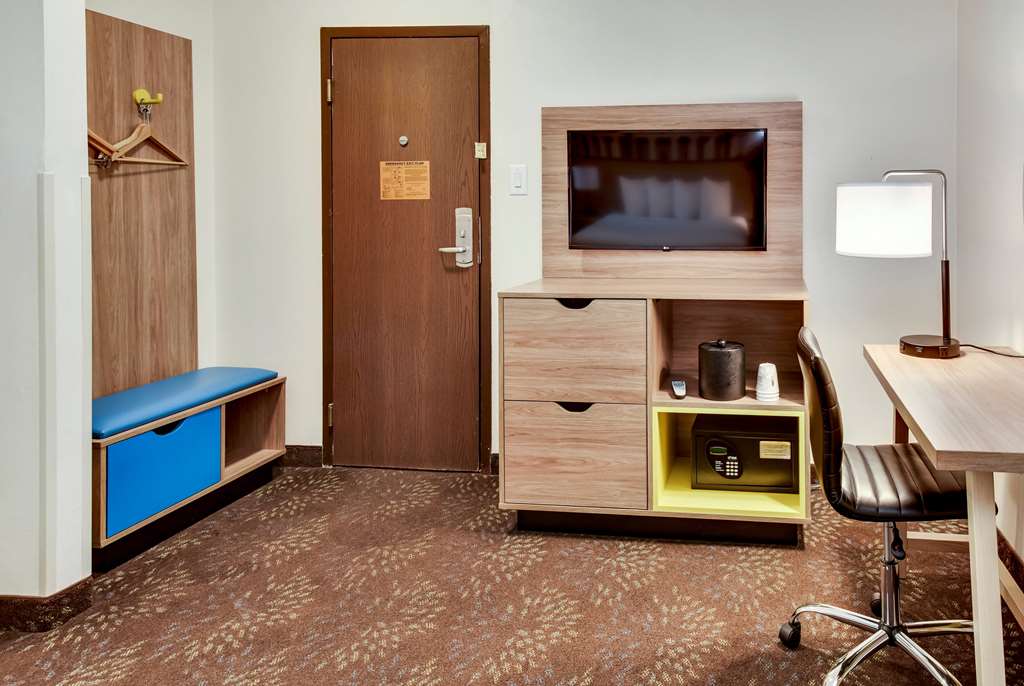 Days Inn by Wyndham Washington DC Connecticut Avenue - photo 19