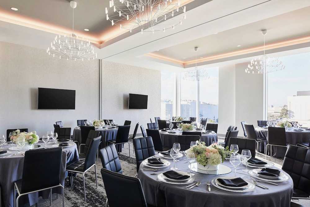 AC Hotel by Marriott Los Angeles South Bay - photo 3