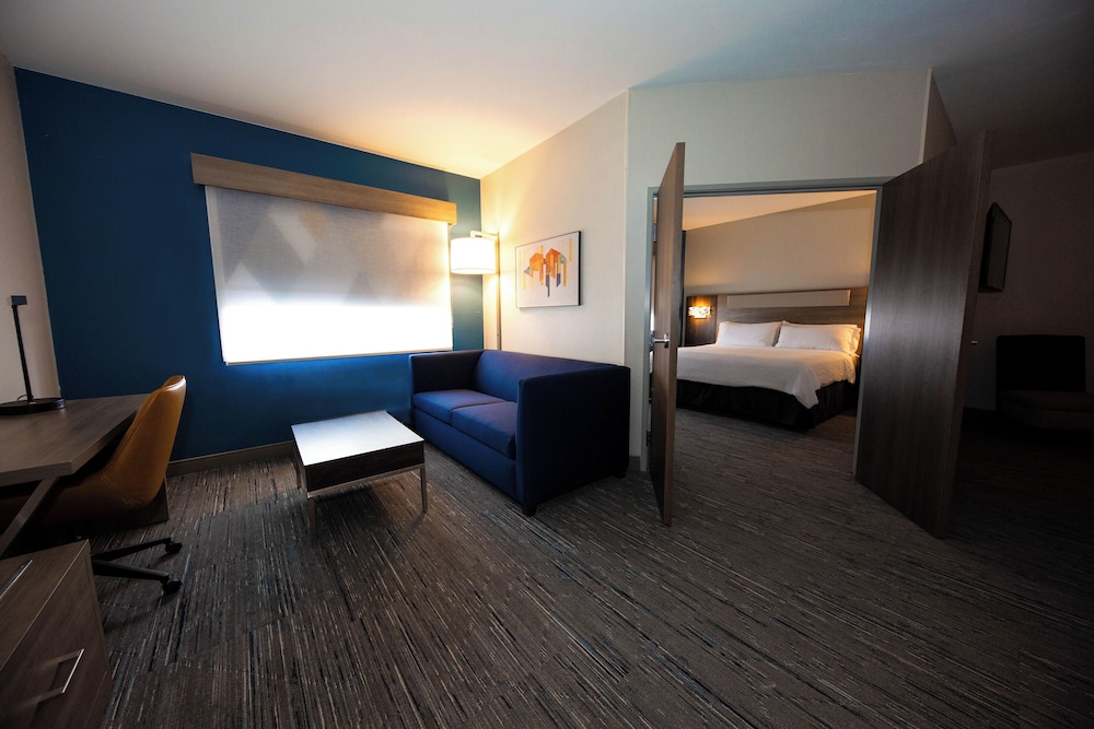 Holiday Inn Express Hotel & Suites Canyon by IHG - photo 7