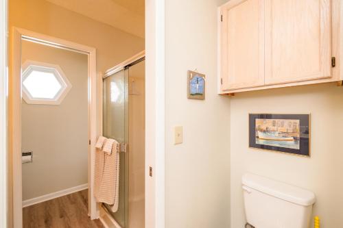 All About The Views by Oak Island Accommodations - photo 8