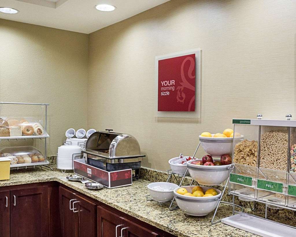 Comfort Suites Minot South - photo 36