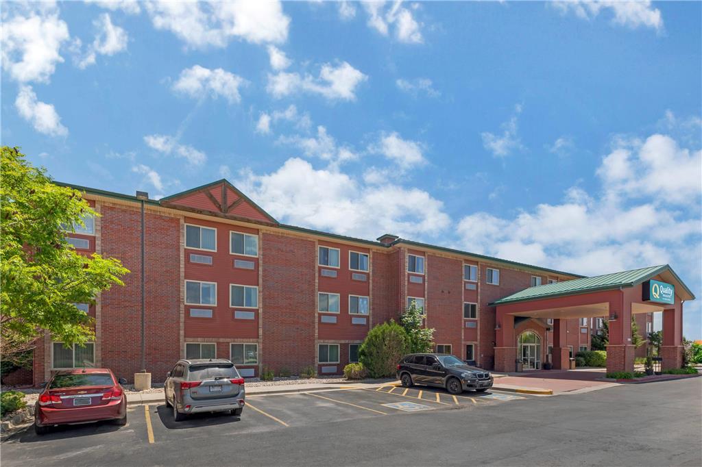 Quality Inn & Suites Wellington Fort Collins - photo 2