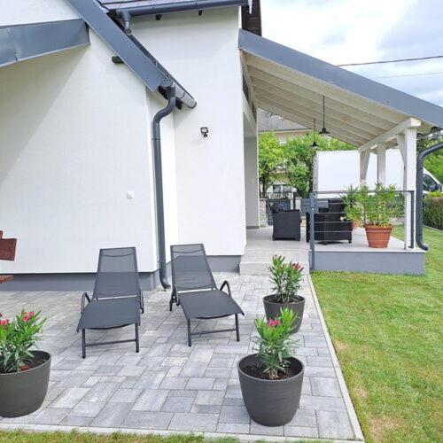 R&R Vendégház Vonyarcvashegy in Vonyarcvashegy, Hungary