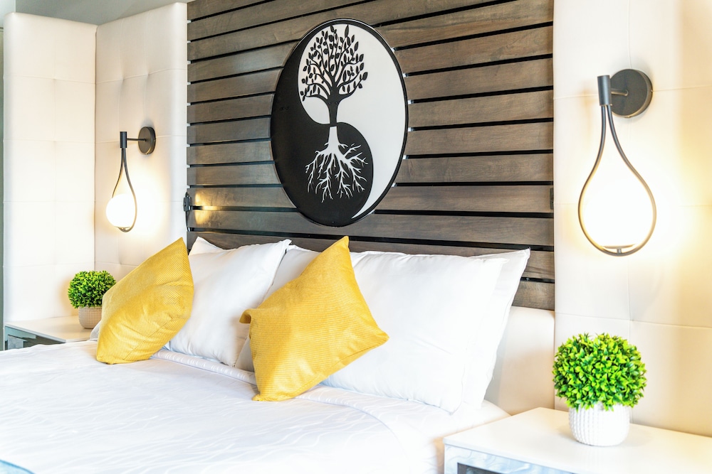 Aspire Inn Studios & Spas - photo 21