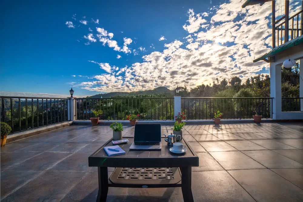 Dhanachuli Retreat in Naini Tal, India