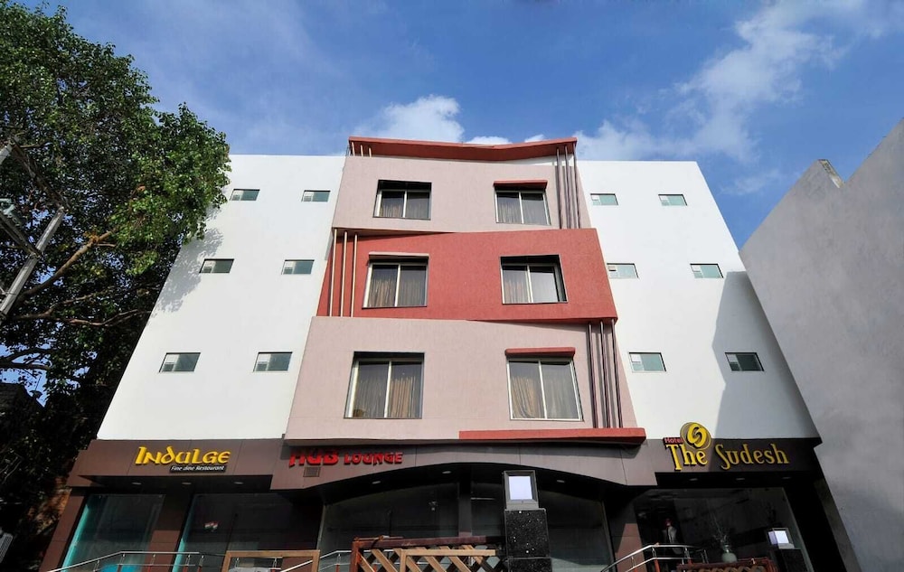 OYO 4155 Hotel The Sudesh — hotel in Raipur