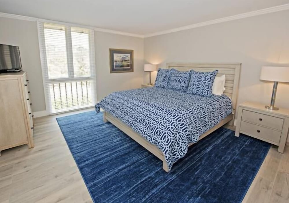 885 Ketch Court at the Sea Pines Resort - photo 2