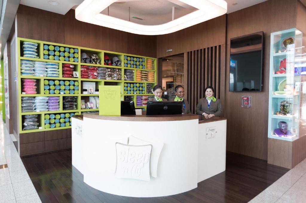 Sleep n Fly Sleep Lounge Dubai International Airport A Gates Terminal 3 Transit Area