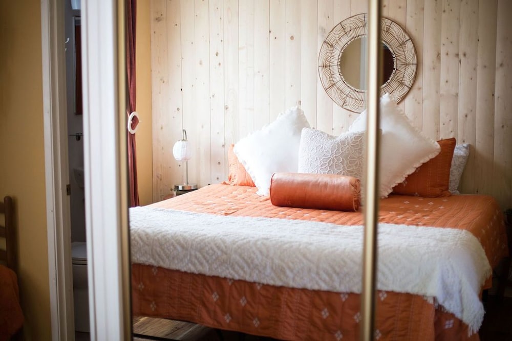 Dungeness Bay Cottages - photo 4