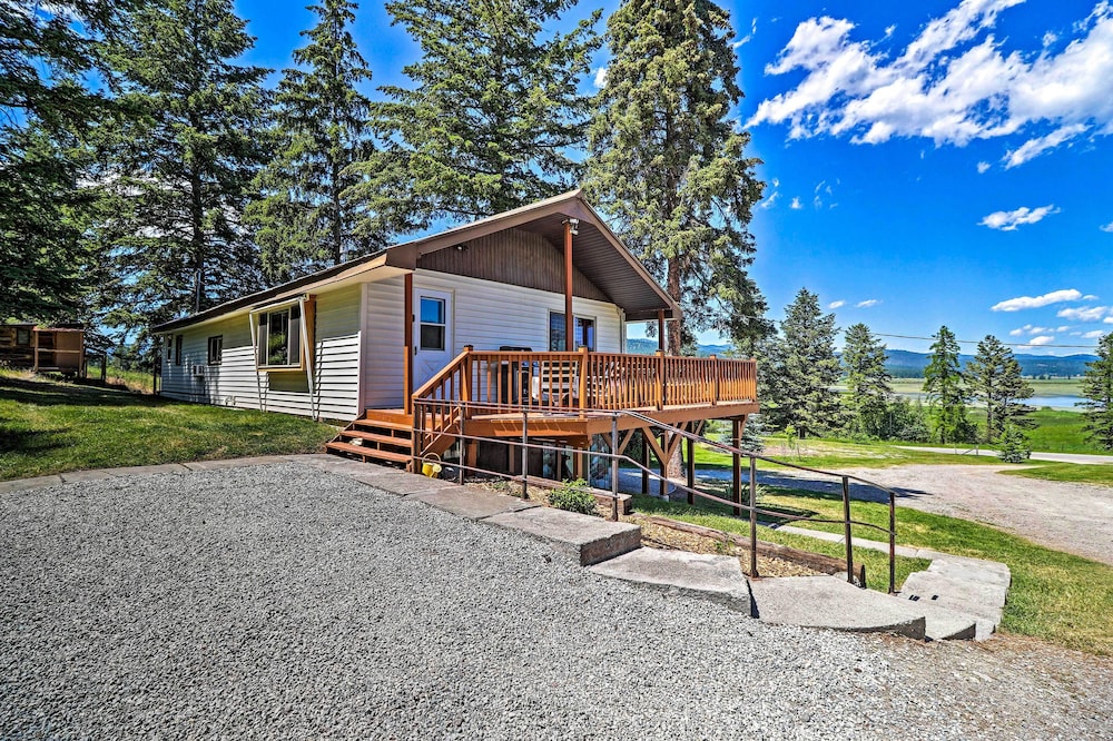 Cozy Montana Lake View Getaway Fish And Hike — Kalispell